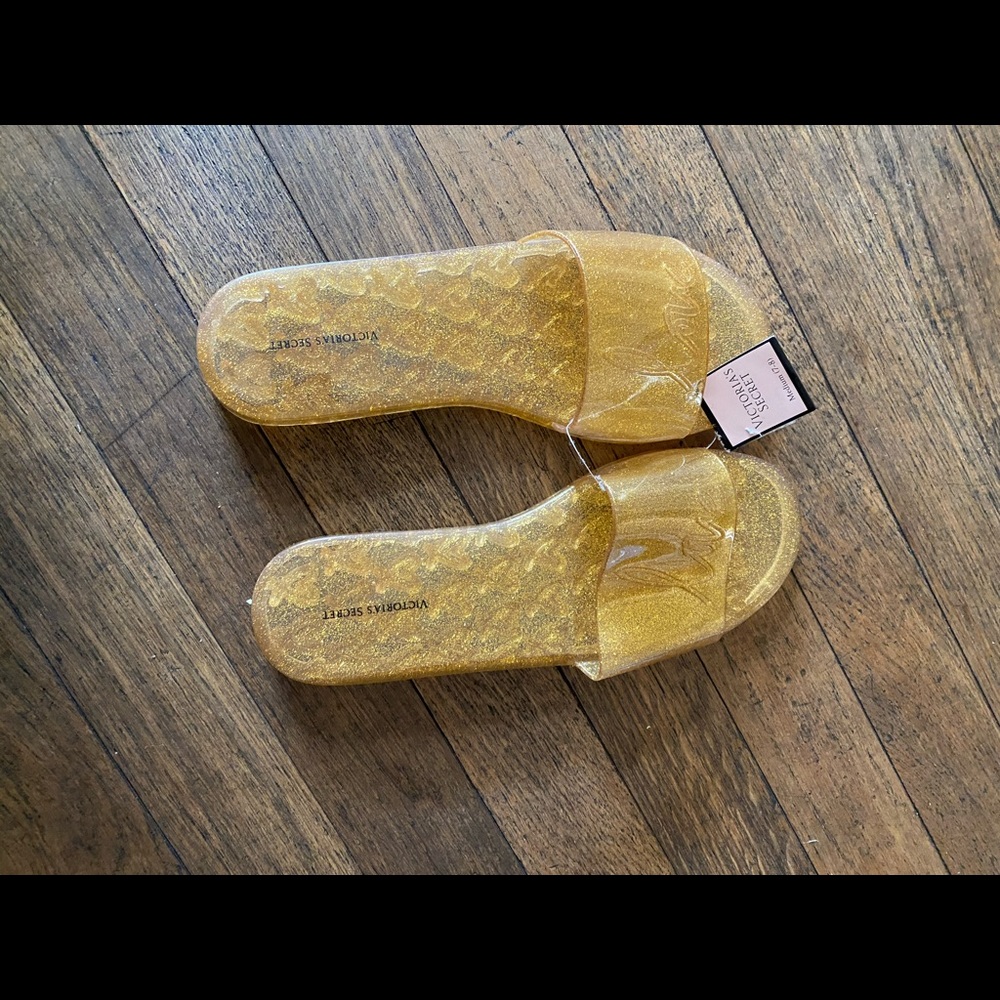 Sparkly gold slide!